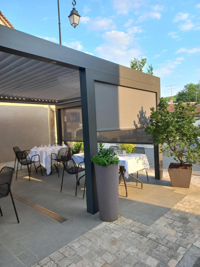 Hôtel Restaurant Famille Bourgeois La Cote des Monts Damnés Sancerre Extérieur photo